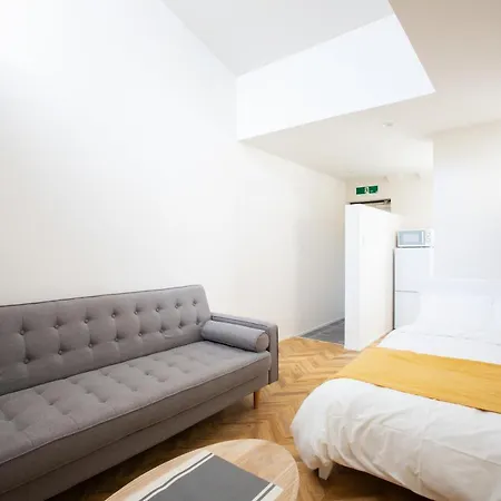 スポルト東京 Apartment โตเกียว ภายนอก รูปภาพ